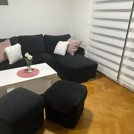 Apartmani Marcetic Slavonski Brod Extérieur photo